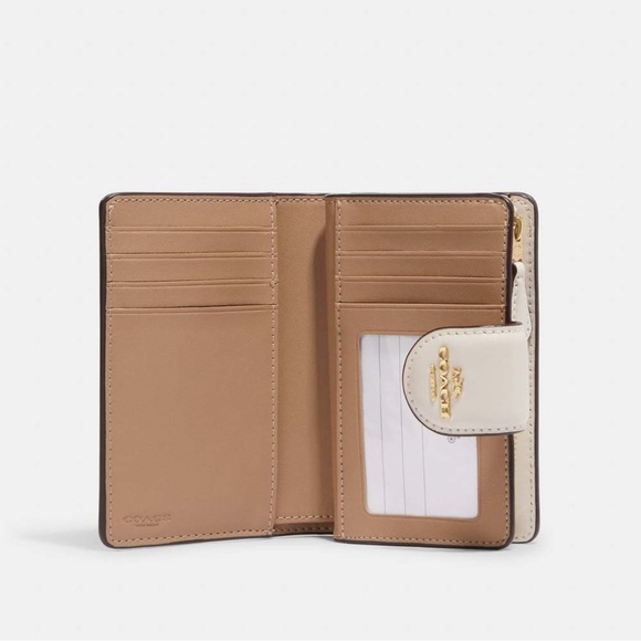 Coach medium zip Wallet - Picture 2 of 4